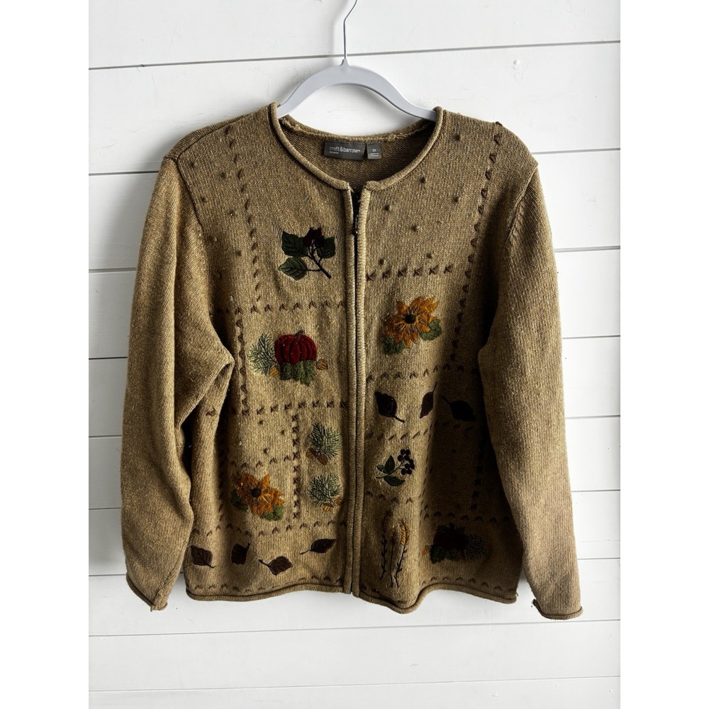 Croft & Borrow Sport 1X Tan Embroidered Fall Theme Button Front Sweater 0560